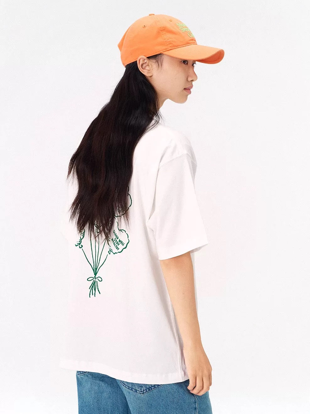 Monday Sleeping Club Balloon Graphic Pocket T-Shirt